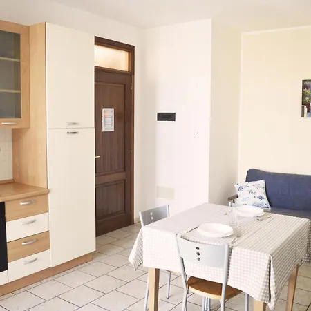 Casapescoluse بيت للعطل